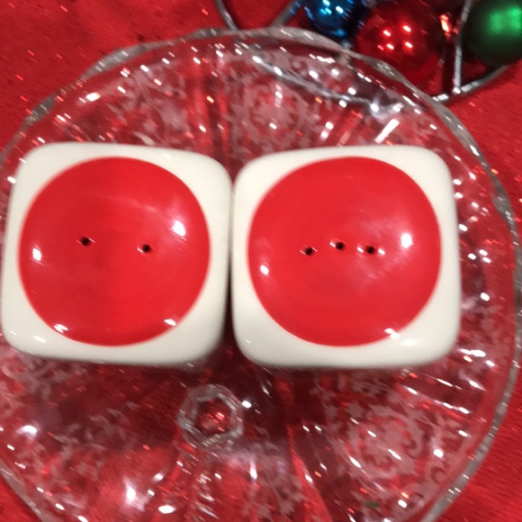 75th Anniversary Coca Cola Salt & Pepper Shakers - Picture 4 of 5